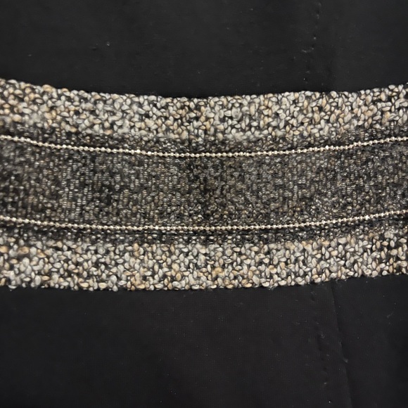 WHITE HOUSE BLACK MARKET MIDI BLACK DRESS - Picture 4 of 9